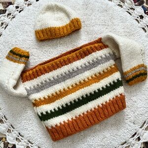 Handmade vintage-style boxy neutral knit sweater and hat set